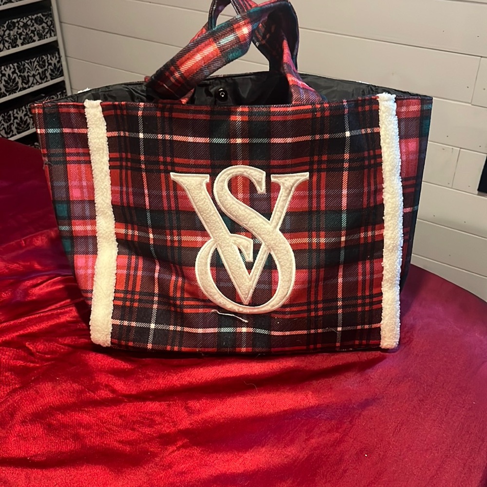 Victoria Secret holiday tote bag